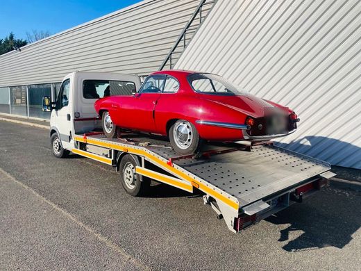 Alfa Romeo Giulia, Années 60 · Coupé sport · Rouge