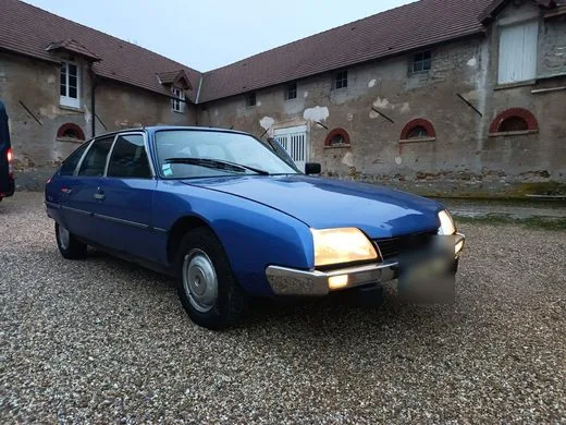Citroën CX bleue, Années 80 · Berline · Bleue