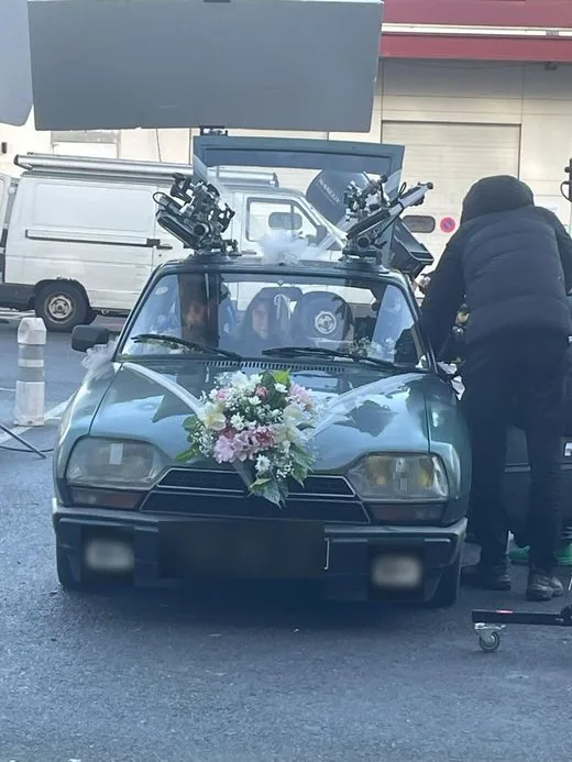 Citroen GS equipee de cameras sur le toit