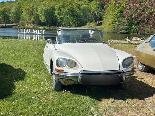 Citroën DS Cabriolet, Années 60 · Cabriolet · Ivoire