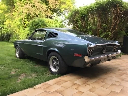 Ford Mustang Fastback 1968, 1968 · Fastback V8 · La voiture de Bullitt