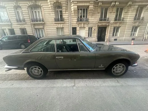 Peugeot 504 Coupe Pininfarina vert