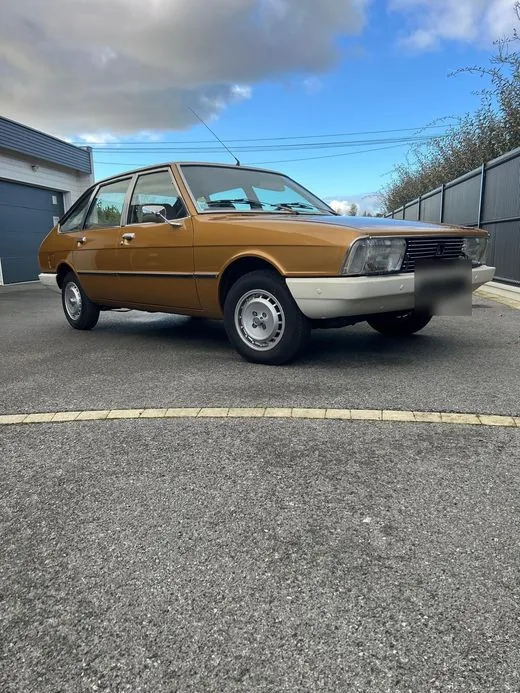 Simca-Chrysler 1307, Années 80 · Berline · Bronze